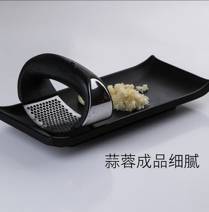 ガーリックプレス - 手動 円形デザイン 多機能 ニンニク潰し器